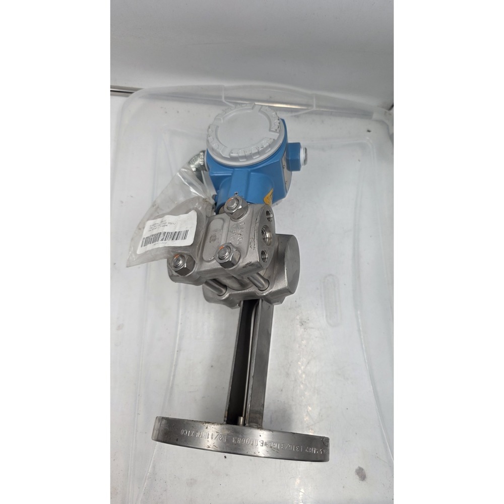 71039829  03A86 71039843 Differential Pressure Transmitter UVA-PT104